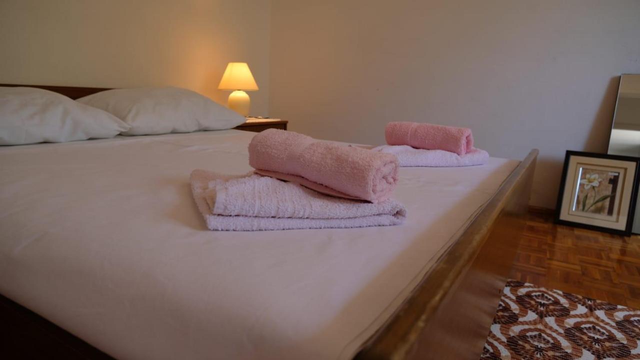 Ferienwohnung Porat Starigrad Paklenica Exterior foto