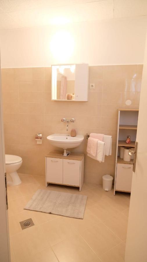 Ferienwohnung Porat Starigrad Paklenica Exterior foto